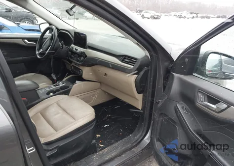 2021 Ford Escape Sel Hybrid из США, поврежденный, VIN 1FMCU9CZ3MUA82526